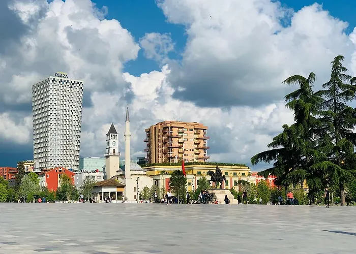 Bussola Lägenhet Tirana